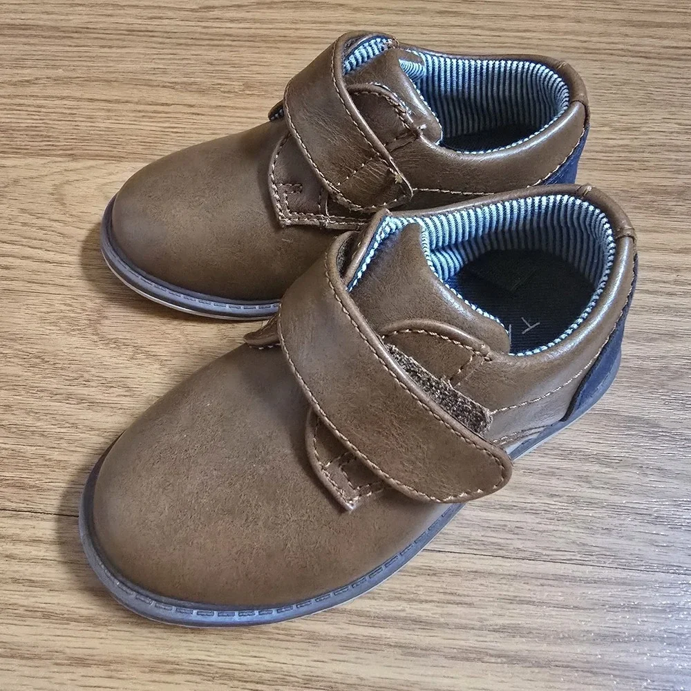 NWT Tahari Bryant Toddler Boys Brown Navy Dress Shoes Sz‎ 6 Cute Formal Wedding